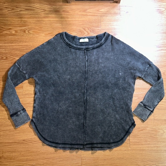 Acid Wash Waffle Top - Zenana - Picture 3 of 6